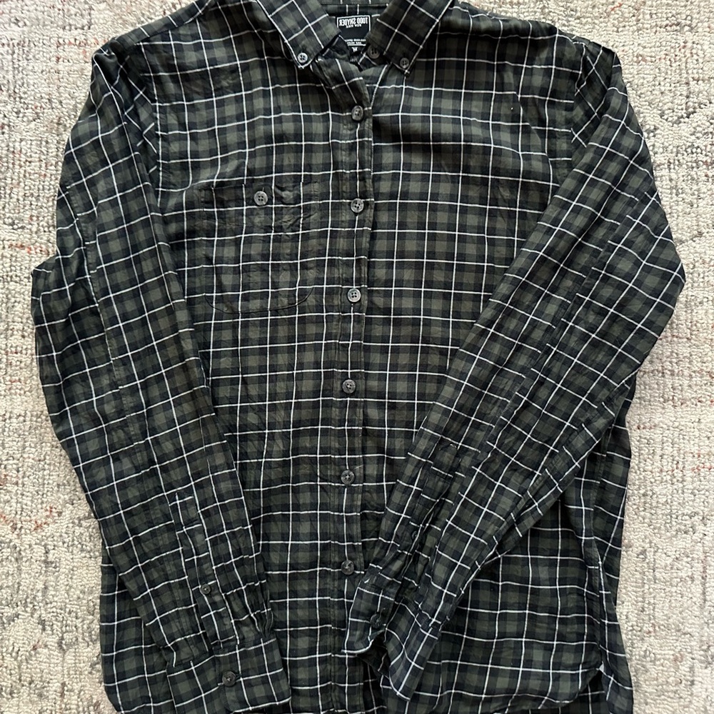 Todd Snyder button down size medium